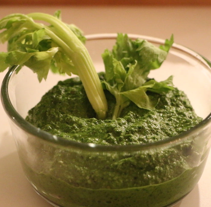 Grünkohl-Pesto mit Kürbiskernen